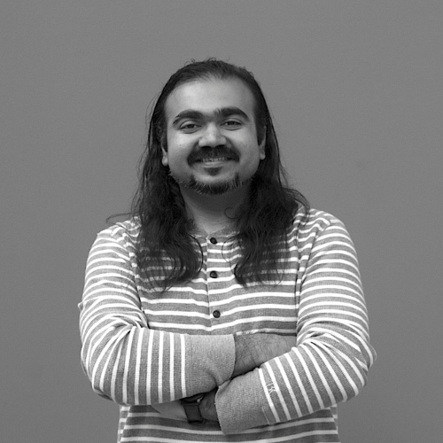 Mohit_headshot